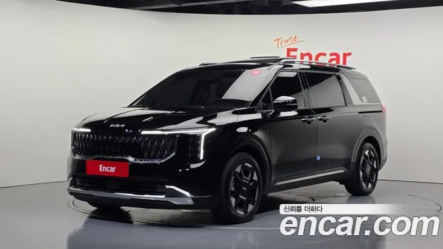 Фотография автомобиля — Kia Carnival Generation 4