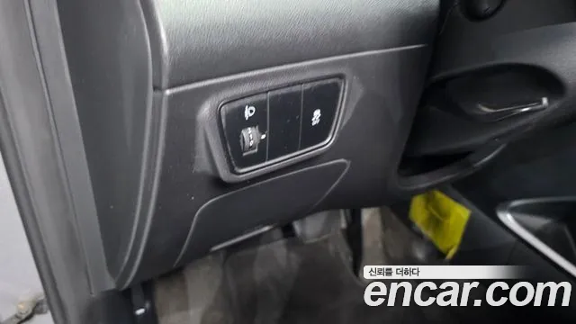 Hyundai Tucson Tucson (NX4) Дизель 2.0 4WD — Фото автомобиля 16
