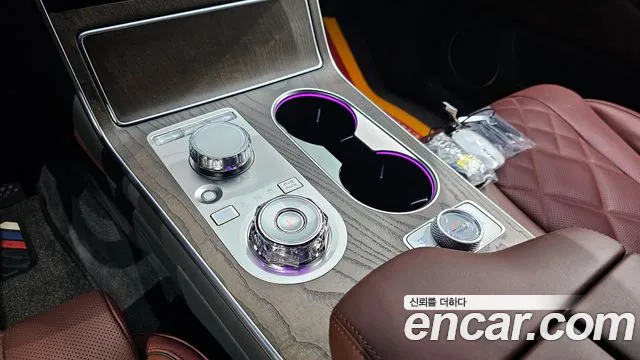 Genesis GV80 2.5T Бензин AWD — Фото автомобиля 9