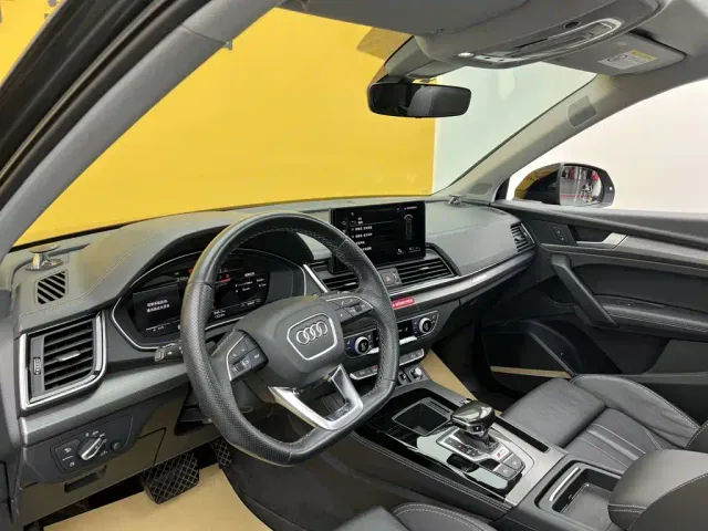 Audi Q5L — Фото автомобиля 25