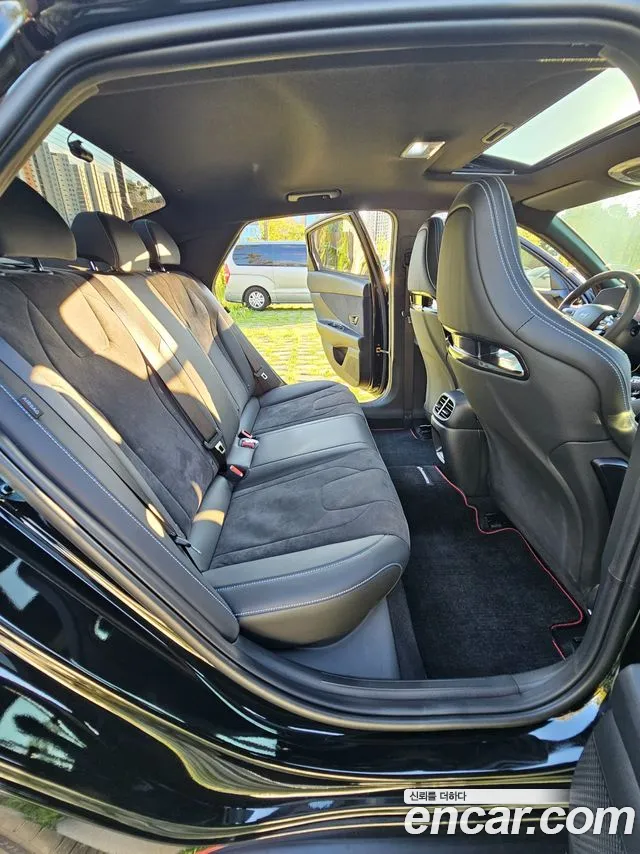 Hyundai Avante CN7 — Фото автомобиля 12