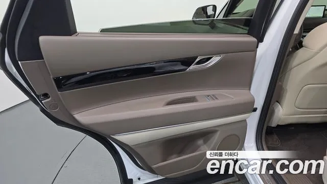 Genesis GV80 — Фото автомобиля 14