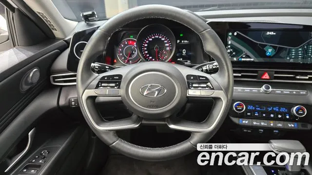 Hyundai AVANTE Avante (CN7) — Фото автомобиля 14