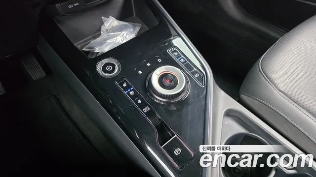 Kia Niro Niro (New) — Фото автомобиля 11