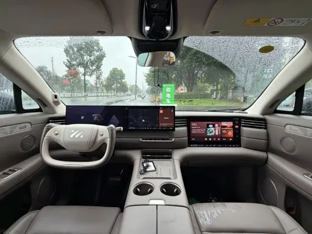 IM Motors IM LS6 2025 Extended Range Base — Фото автомобиля 13