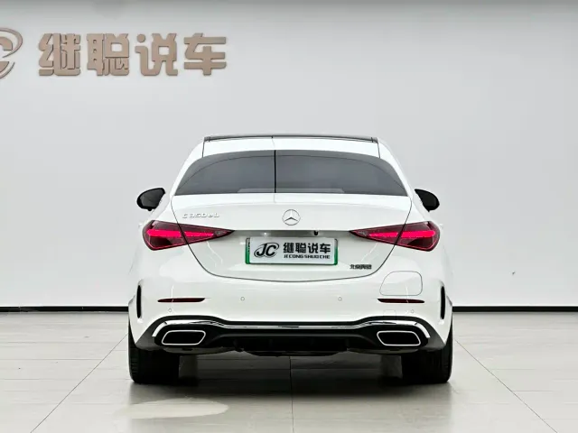 Mercedes-Benz C-Class — Фото автомобиля 6