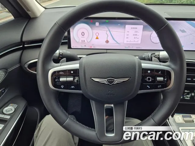 Genesis GV70 2.5T Бензин 2WD — Фото автомобиля 12