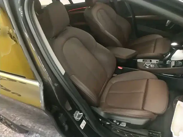 BMW X1 — Фото автомобиля 24