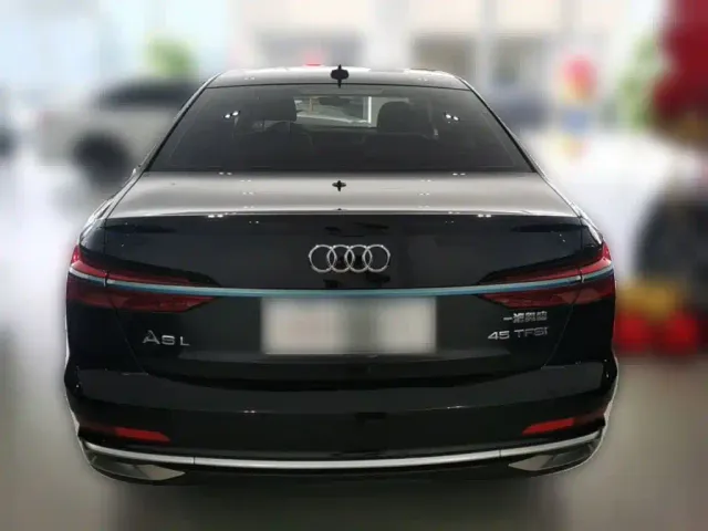 Audi A6L — Фото автомобиля 7