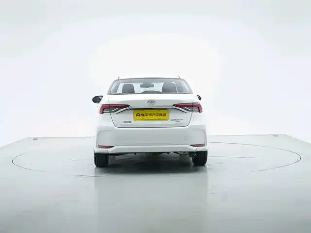 Toyota Corolla — Фото автомобиля 7