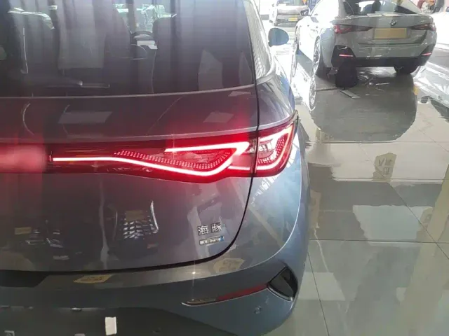BYD Dolphin — Фото автомобиля 7