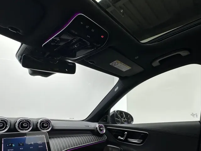 Mercedes-Benz C-Class — Фото автомобиля 16