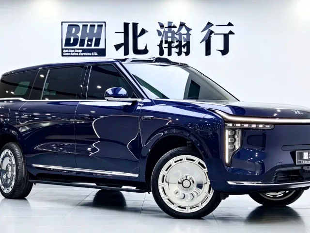 IM Motors LS9 — Фото автомобиля 3