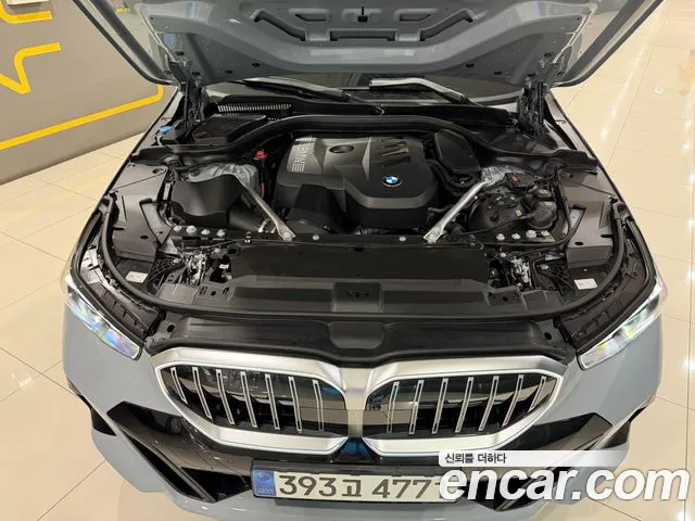 BMW 5-Series — Фото автомобиля 6