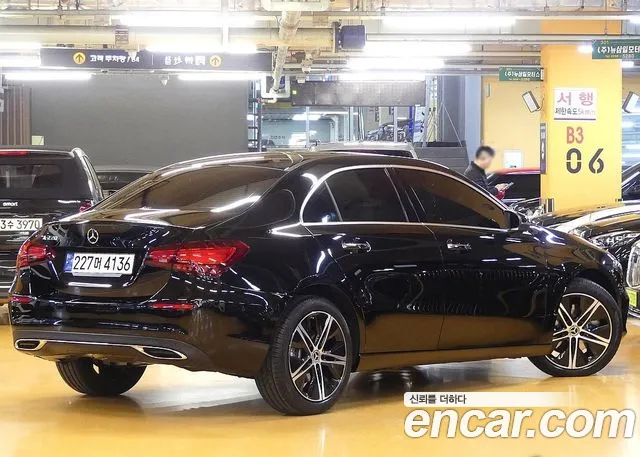 Mercedes-Benz A-Class — Фото автомобиля 2