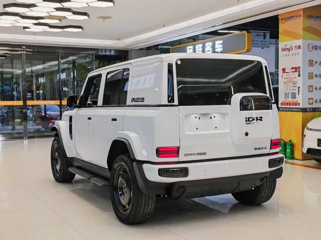 iCAR V23 — Фото автомобиля 16