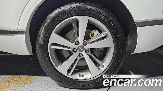 Genesis GV80 — Фото автомобиля 6
