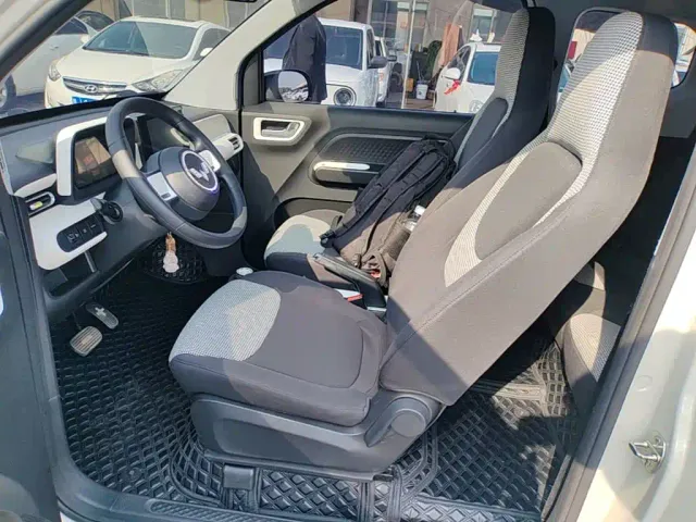 Wuling Hongguang Mini EV — Фото автомобиля 14