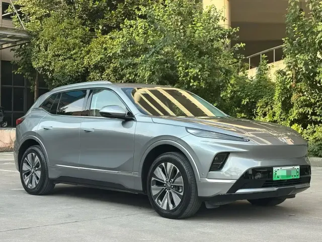 Buick E5 — Фото автомобиля 2