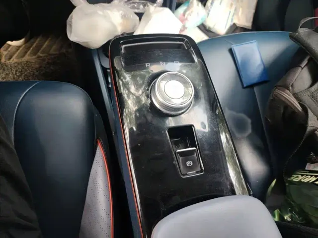 Geely Geometry E Firefly — Фото автомобиля 6