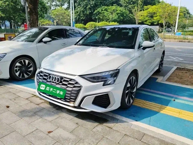 Фотография автомобиля — Audi A3