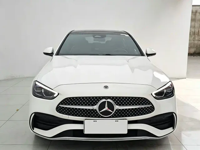 Mercedes-Benz C-Class — Фото автомобиля 4