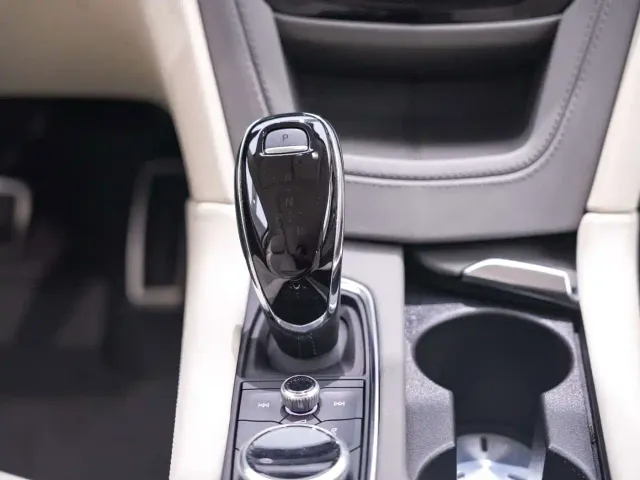 Cadillac XT5 — Фото автомобиля 17