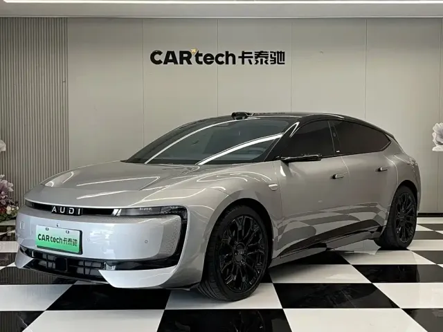 Фотография автомобиля — Audi E5 Sportback