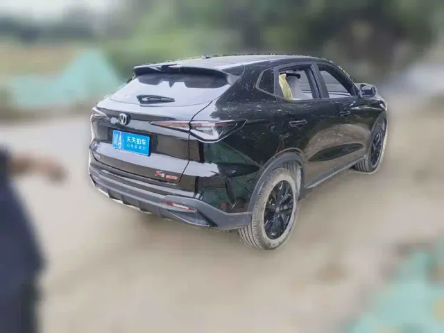 Changan X5 Plus — Фото автомобиля 2