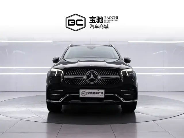 Mercedes-Benz GLE-Class — Фото автомобиля 2