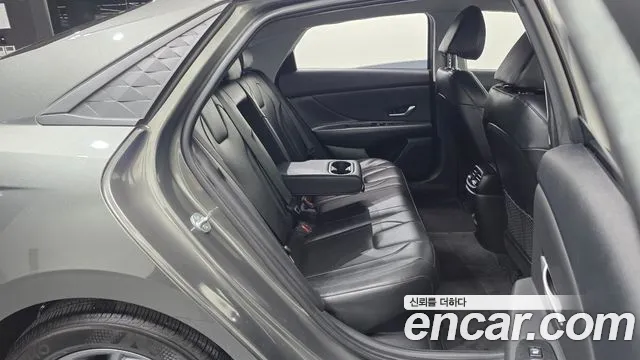 Hyundai Avante CN7 — Фото автомобиля 24