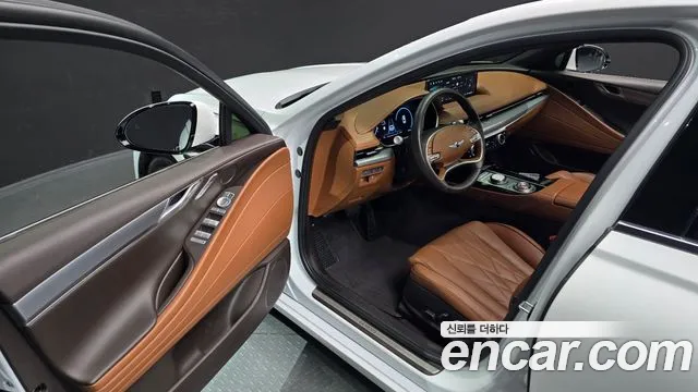 Genesis G80 Бензин 2.5 турбо AWD — Фото автомобиля 8