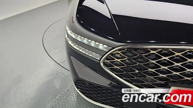Genesis G90 Бензин 3.5 турбо AWD — Фото автомобиля 21