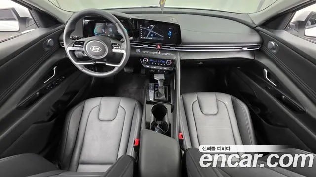 Hyundai Avante CN7 — Фото автомобиля 7