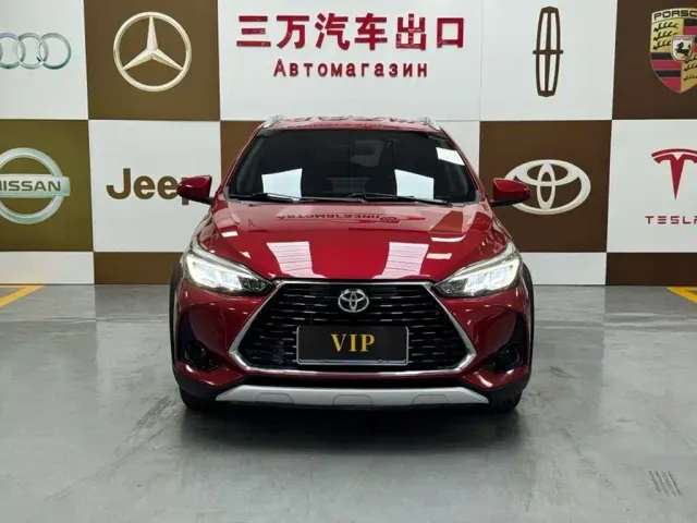 Toyota YARiS L Zhi Xuan 2022 1.5L CVT Luxury PLUS Edition — Фото автомобиля 2