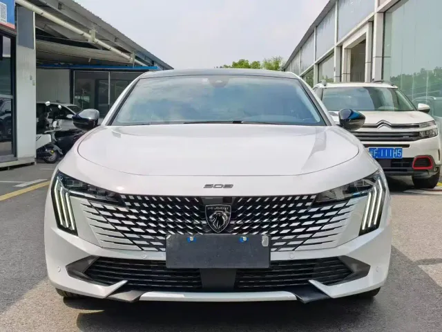 Peugeot 508 — Фото автомобиля 2