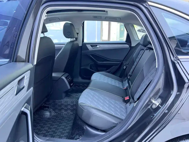 Volkswagen Sagitar — Фото автомобиля 11