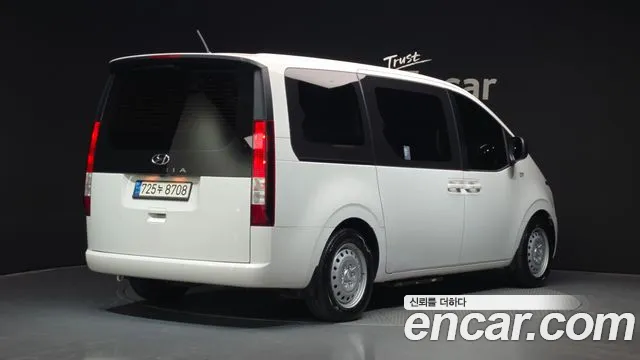 Hyundai Staria — Фото автомобиля 2
