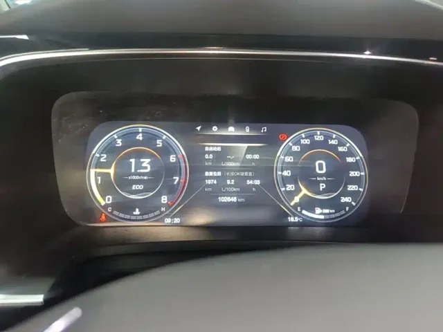 GAC Trumpchi M8 — Фото автомобиля 11