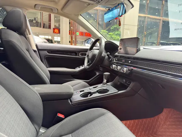 Honda Civic — Фото автомобиля 16