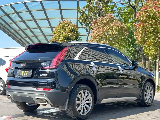 Cadillac XT4 — Фото автомобиля 5
