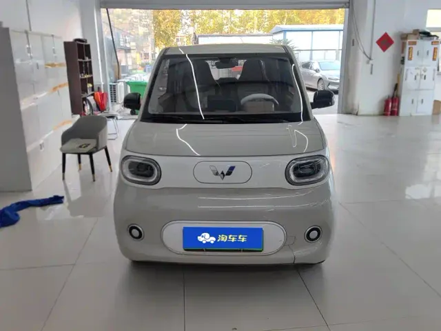 Wuling Hongguang Mini EV — Фото автомобиля 2