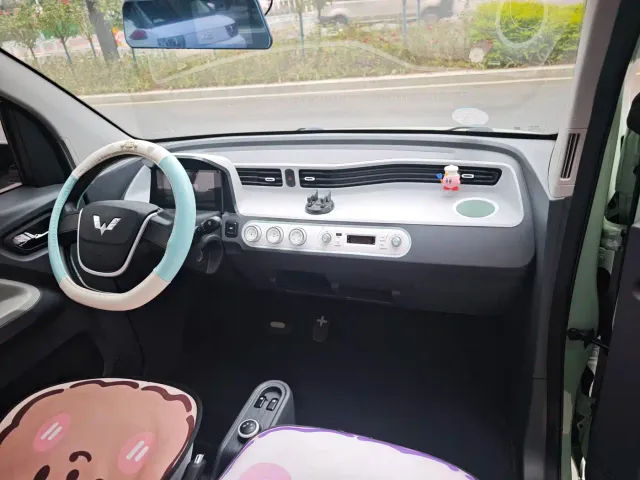 Wuling Hongguang Mini EV — Фото автомобиля 8