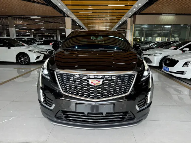 Cadillac XT5 — Фото автомобиля 2