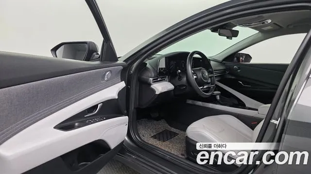 Hyundai Avante CN7 — Фото автомобиля 15