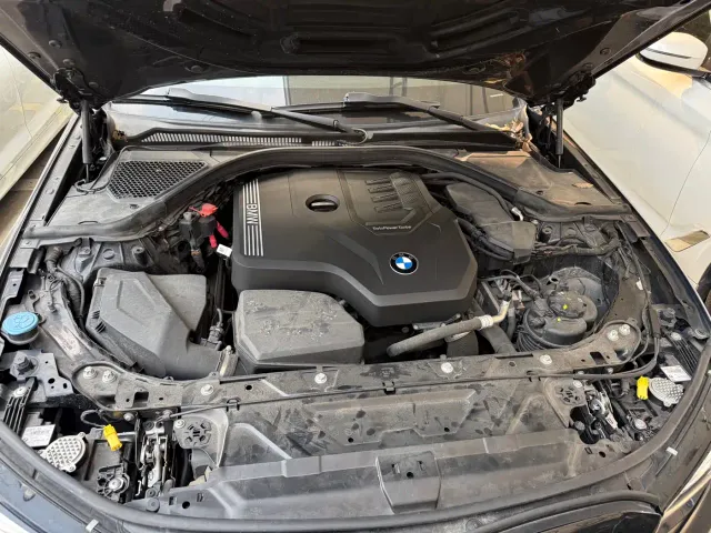 BMW 3 Series — Фото автомобиля 10