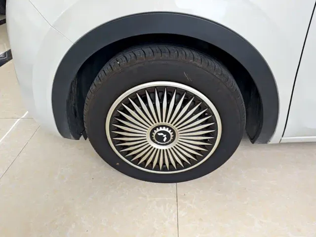 Wuling Bingo — Фото автомобиля 22