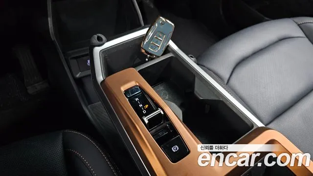 KGM Torres Torres EVX — Фото автомобиля 9