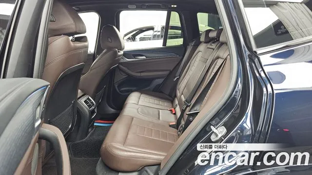 BMW iX3 G08 (2020–2024) — Фото автомобиля 16
