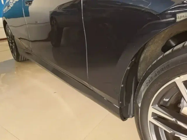 BMW 5 Series — Фото автомобиля 20